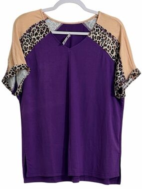 Unbranded Purple Short Sleeve Top with Leopard Trim